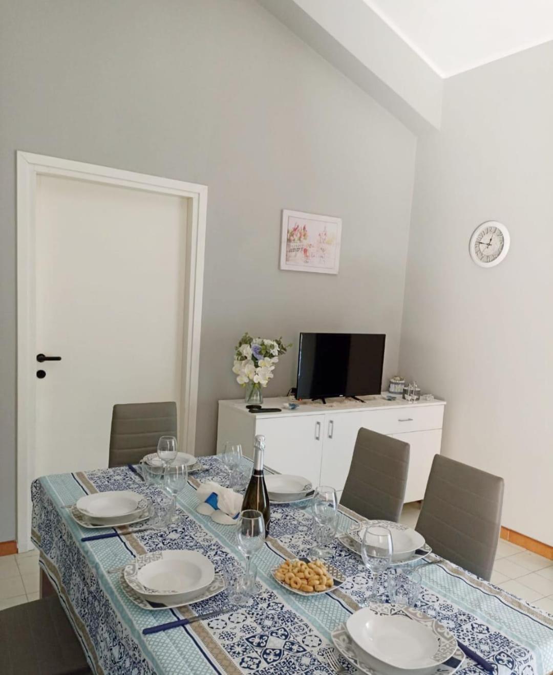 Ranieli Apartments Drapia Buitenkant foto